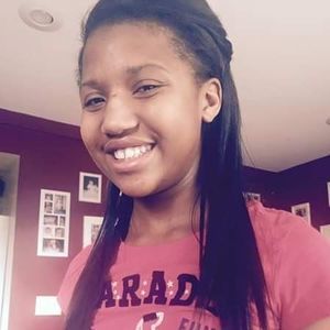 Meet your Posher, Gracie